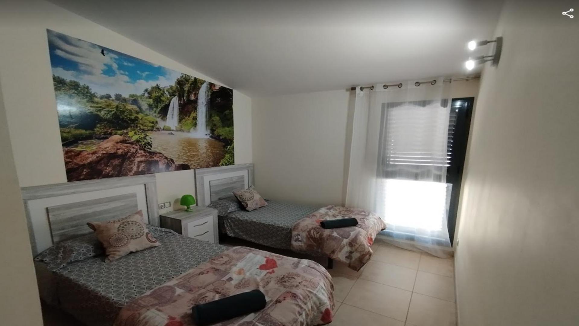 Impresionante Alojamiento Compuesto Por 2 Chalets Adosados De Lujo Para 14 Personas Piscina Con Circuito Spa San Jorge  Luaran gambar