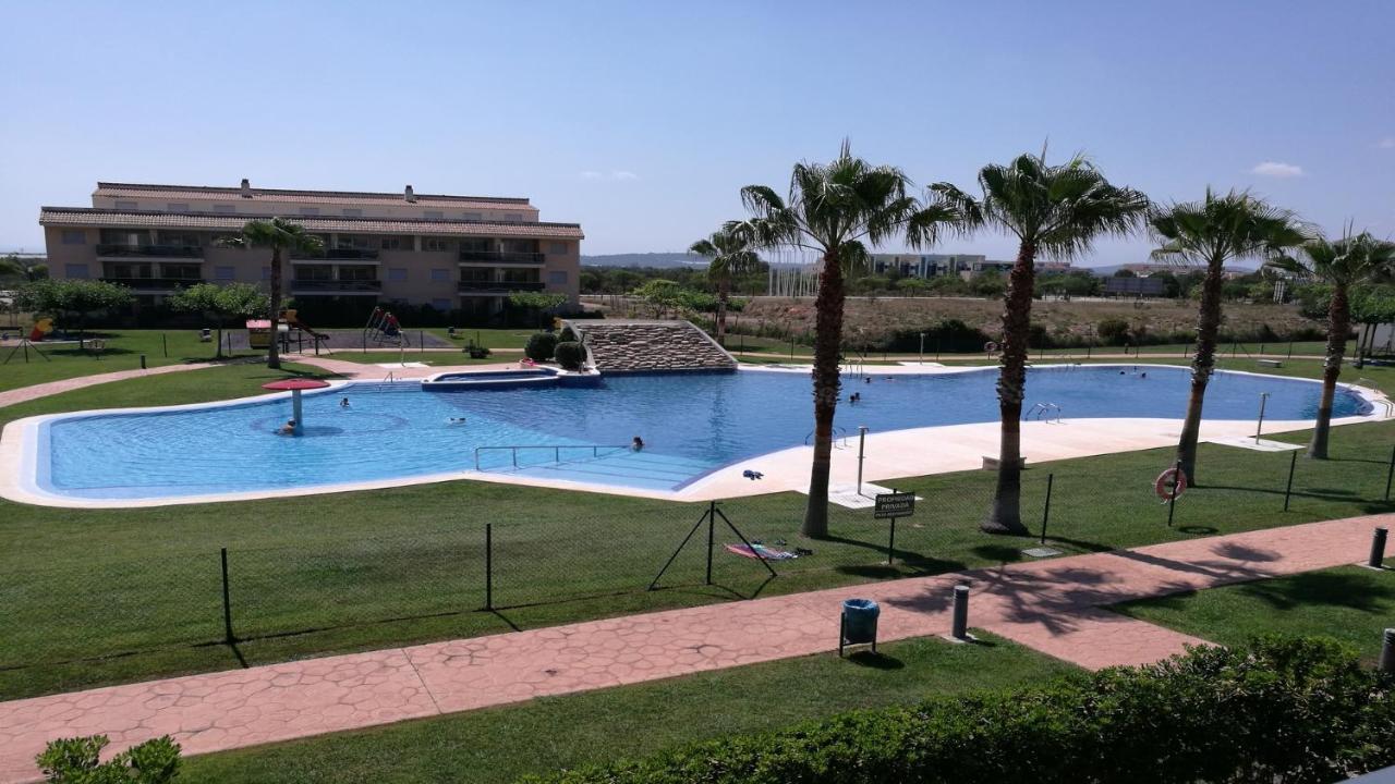 Impresionante Alojamiento Compuesto Por 2 Chalets Adosados De Lujo Para 14 Personas Piscina Con Circuito Spa San Jorge  Luaran gambar