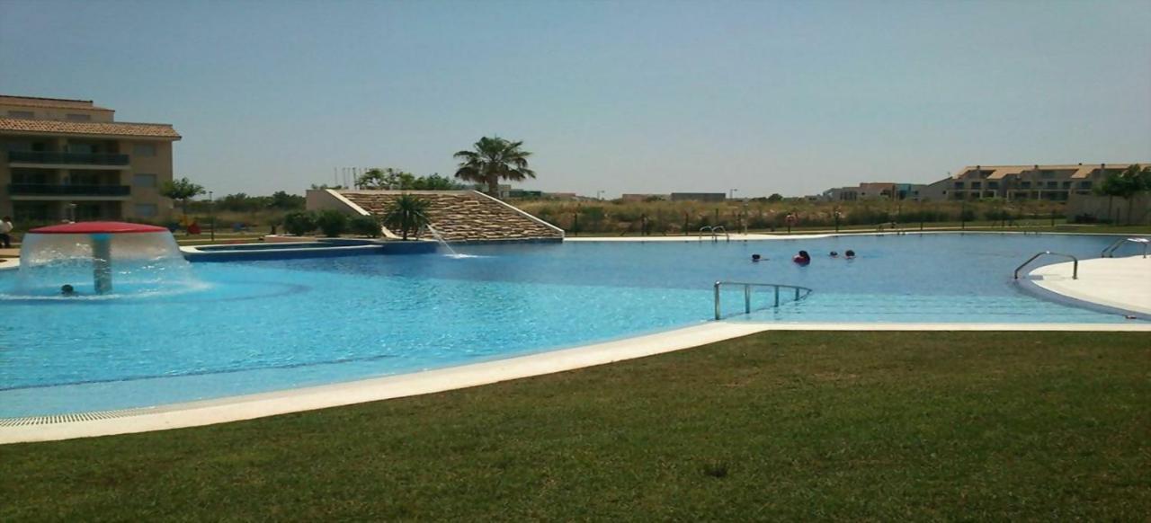 Impresionante Alojamiento Compuesto Por 2 Chalets Adosados De Lujo Para 14 Personas Piscina Con Circuito Spa San Jorge  Luaran gambar