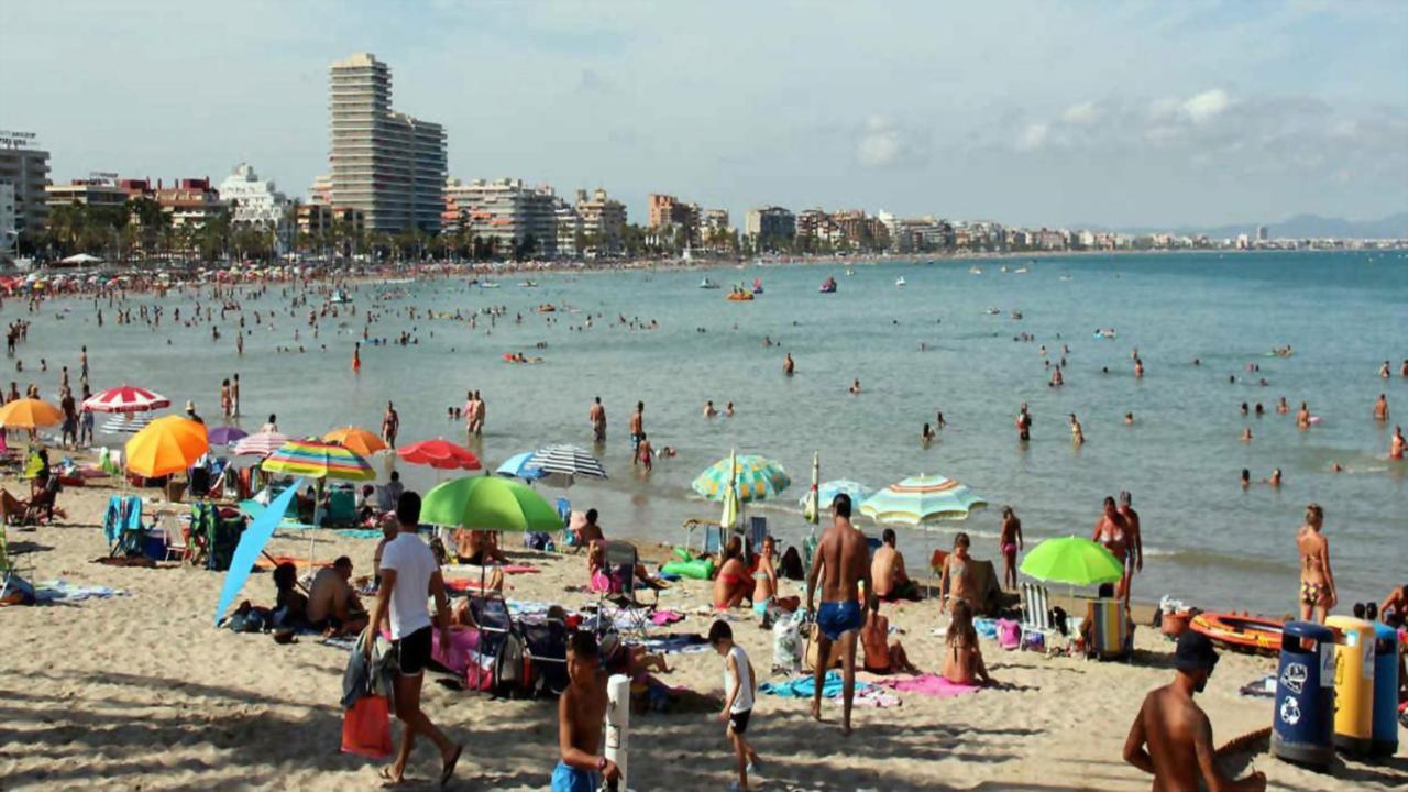 Impresionante Alojamiento Compuesto Por 2 Chalets Adosados De Lujo Para 14 Personas Piscina Con Circuito Spa San Jorge  Luaran gambar
